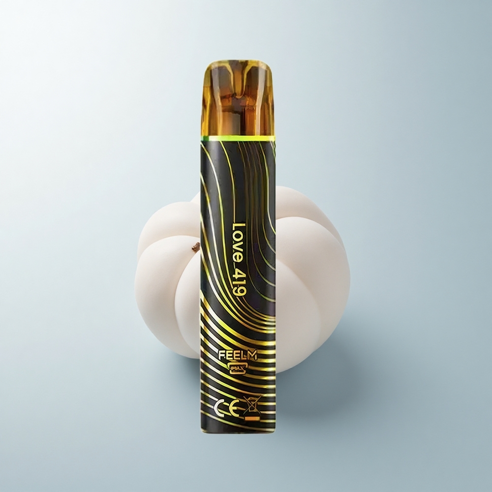 JNR Black&Golden 600+200 Puffs Amour 419 800 Puffs 2ml Sans Recharge